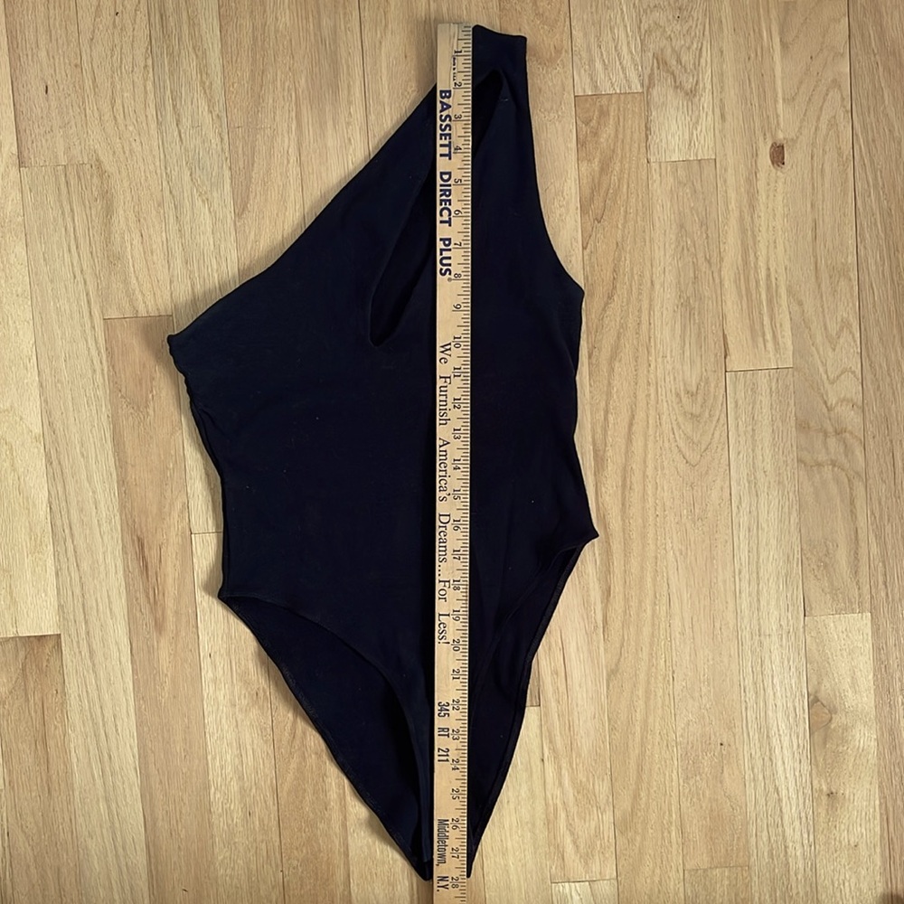 Zara Black Asymmetric One-Shoulder Bodysuit - Picture 8 of 11